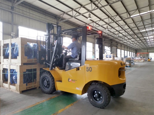 Seferihisar Akl Forklift Kiralama