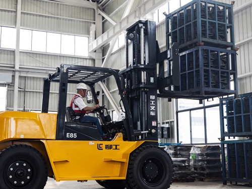 KAYAPA OSB Akl Forklift Kiralama