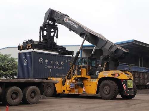 Limanlar letmeleri in Kiralk Forklift