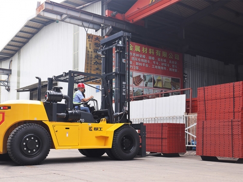 Lojistik Firmalar in Kiralk Forklift